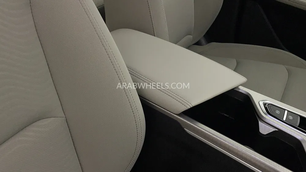 جيلي إمجراند 2025 for Sale in دبي Image-34