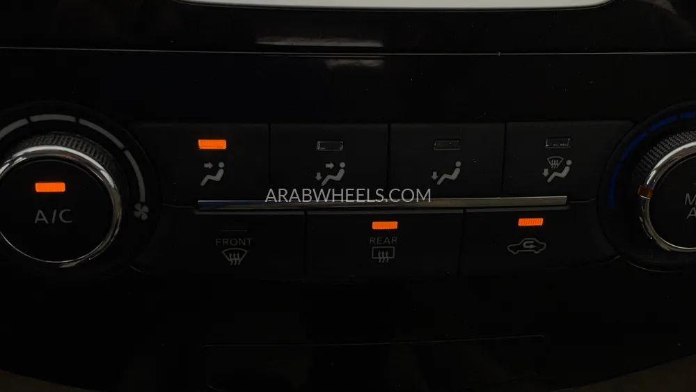 Nissan X-Trail 2021 for Sale in Dubai Image-34