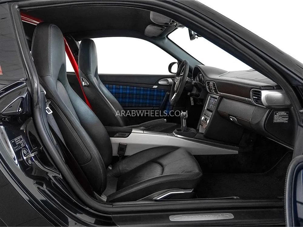 Porsche 911 2007 for Sale in Dubai Image-8