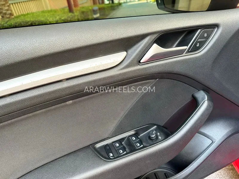 Audi A3 2015 for Sale in Dubai Image-7