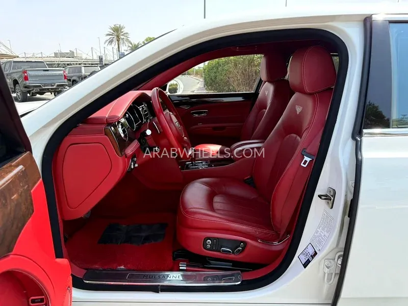 Bentley Mulsanne 2013 for Sale in Dubai Image-3