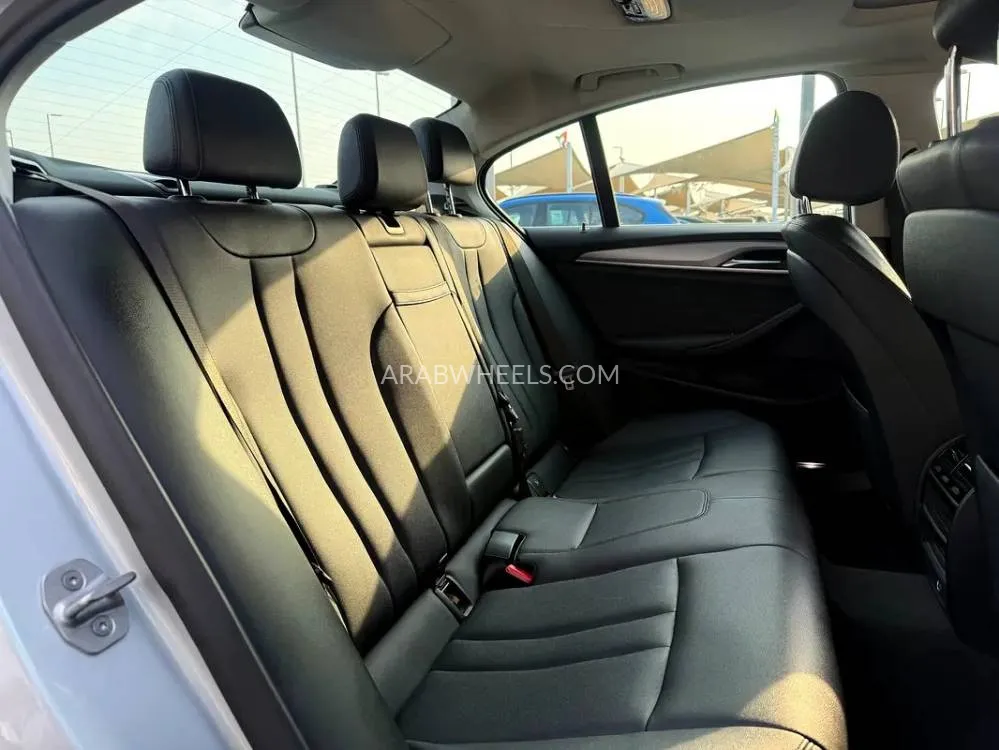 BMW 5 series 2020 for Sale in Sharjah Image-4
