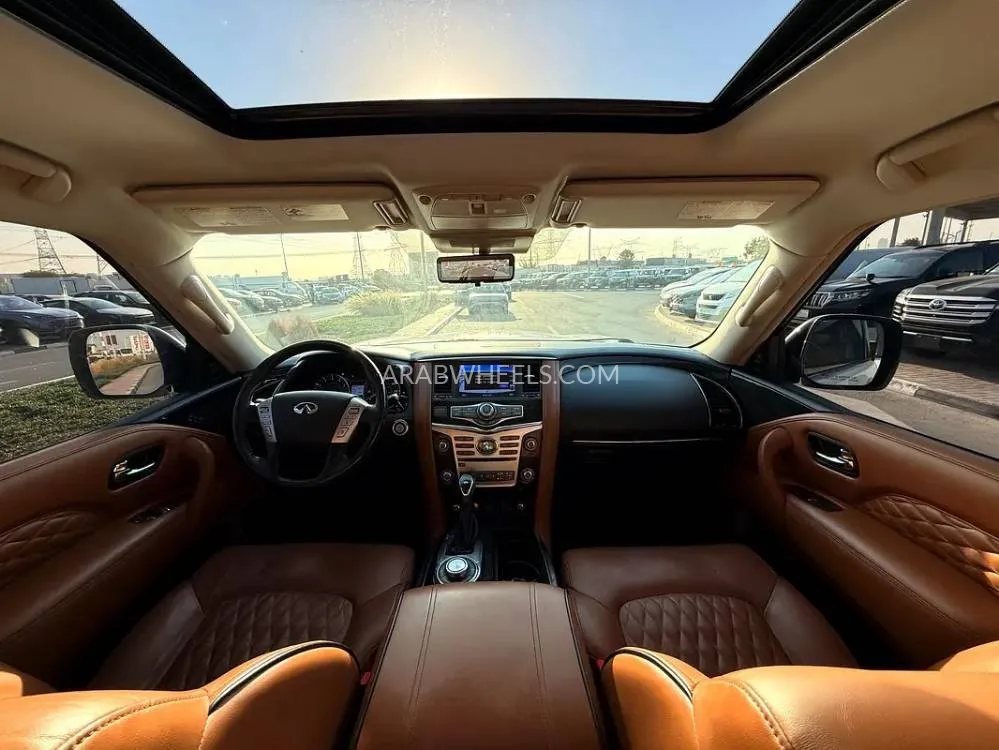 Infiniti QX80 2019 for Sale in Dubai Image-5