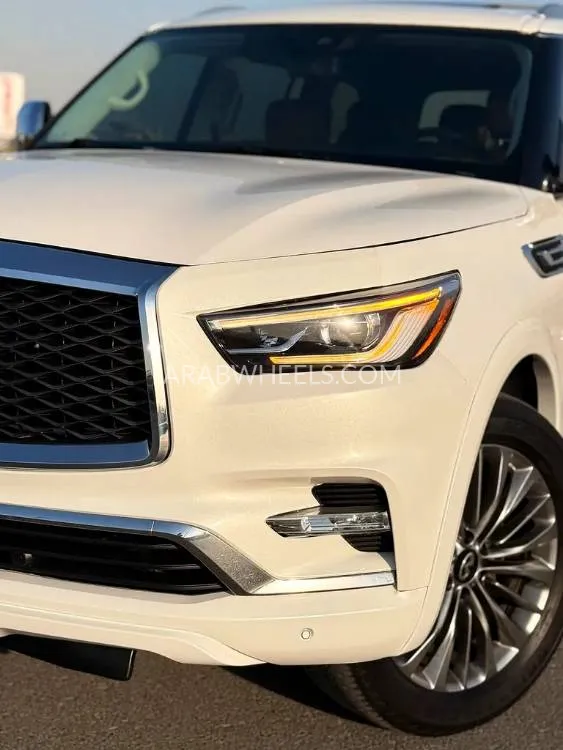 Infiniti QX80 2019 for Sale in Dubai Image-7
