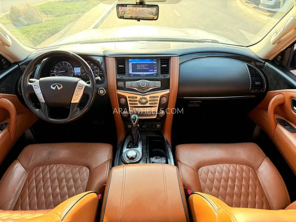 Infiniti QX80 2019 for Sale in Dubai Image-16