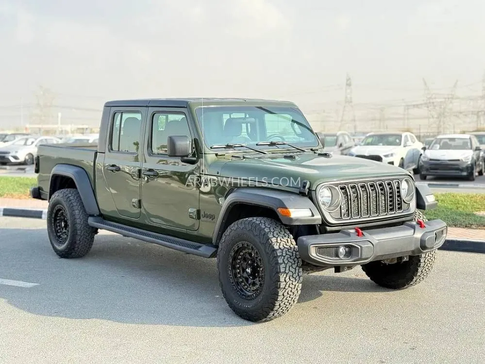 جيب غلادياتور 2022 for Sale in دبي Image-10