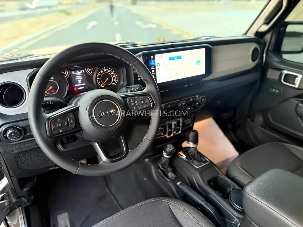 Jeep Wrangler 2024 for Sale in Sharjah Image-5