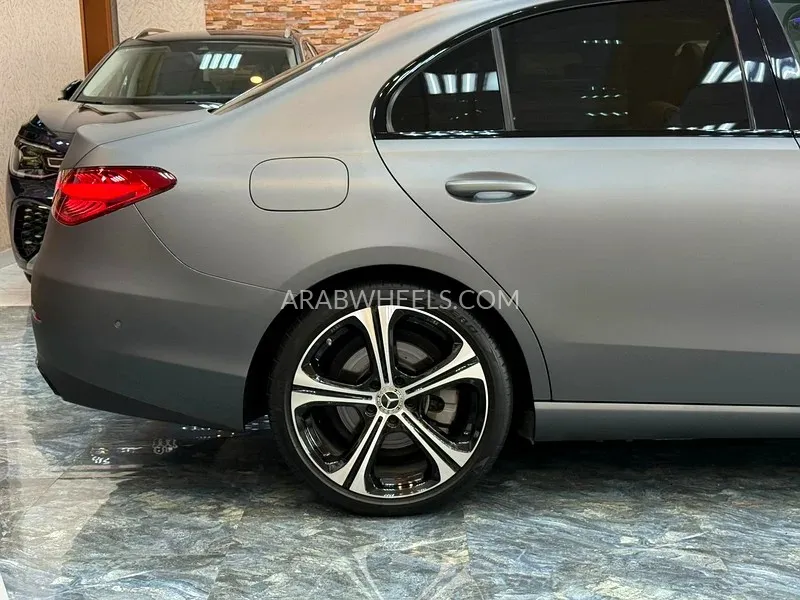 مرسيدس بنز كلاس C 2022 for Sale in دبي Image-2