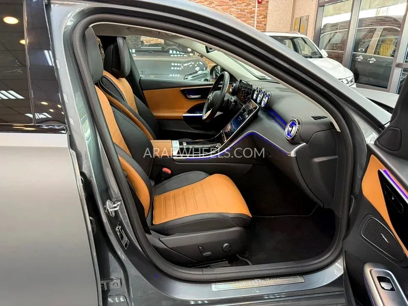 مرسيدس بنز كلاس C 2022 for Sale in دبي Image-19