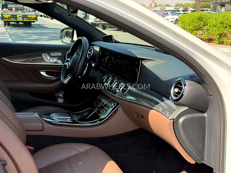 Mercedes Benz E Class 2020 for Sale in Dubai Image-4