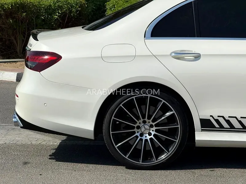 Mercedes Benz E Class 2020 for Sale in Dubai Image-12