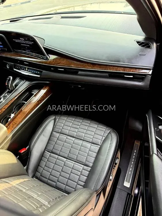 Cadillac Escalade 2021 for Sale in Dubai Image-8