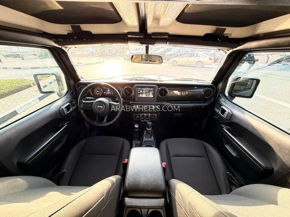 Jeep Wrangler 2020 for Sale in Dubai Image-5