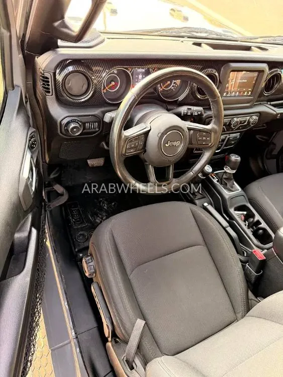 Jeep Wrangler 2020 for Sale in Dubai Image-8