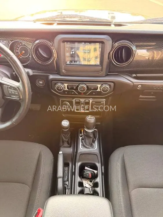 Jeep Wrangler 2020 for Sale in Dubai Image-10