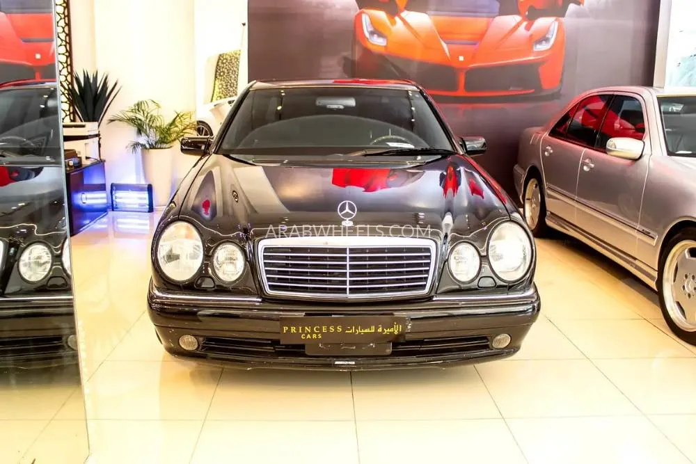 مرسيدس بنز كلاس E 1998 for Sale in أبو ظبي Image-16