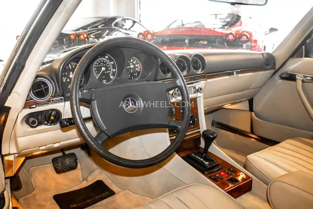 مرسيدس بنز كلاس SL 1985 for Sale in أبو ظبي Image-14