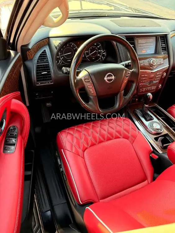 Nissan Armada 2021 for Sale in Dubai Image-19