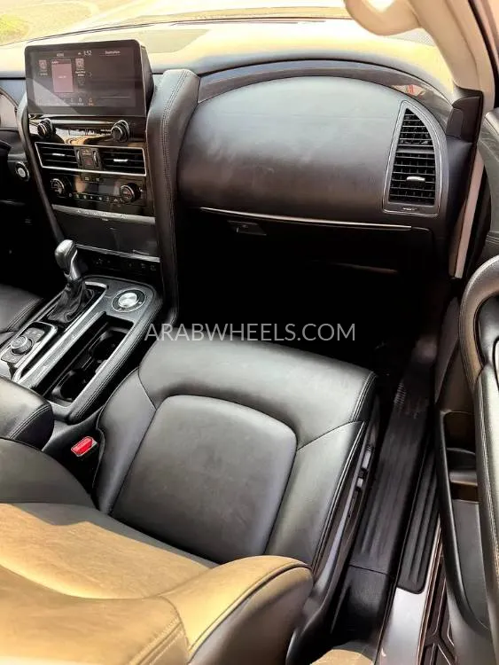 Nissan Armada 2022 for Sale in Dubai Image-9