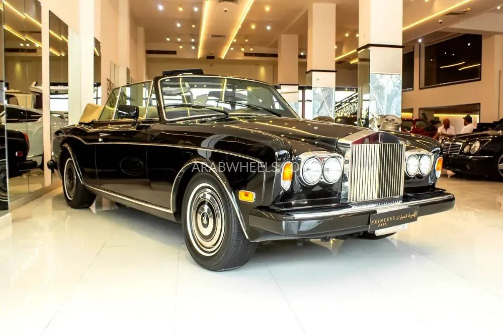 Rolls Royce Corniche 1985 for Sale in Abu Dhabi Image-8