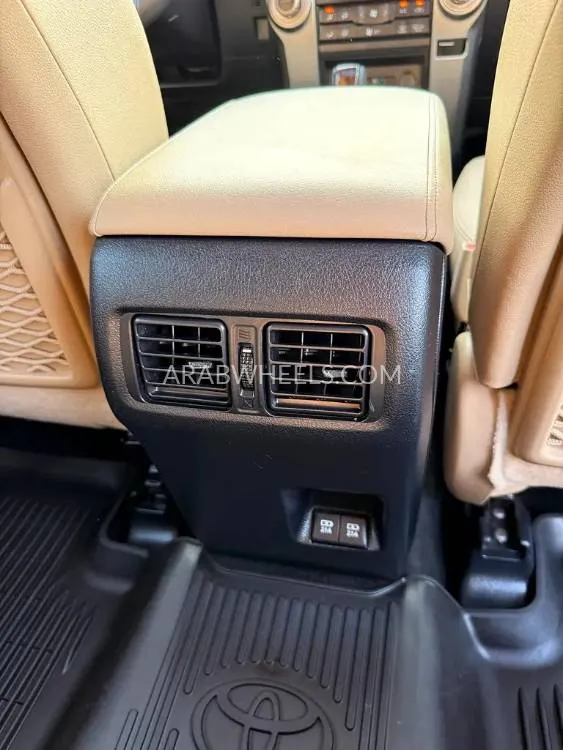 تويوتا 4رنر 2020 for Sale in دبي Image-13