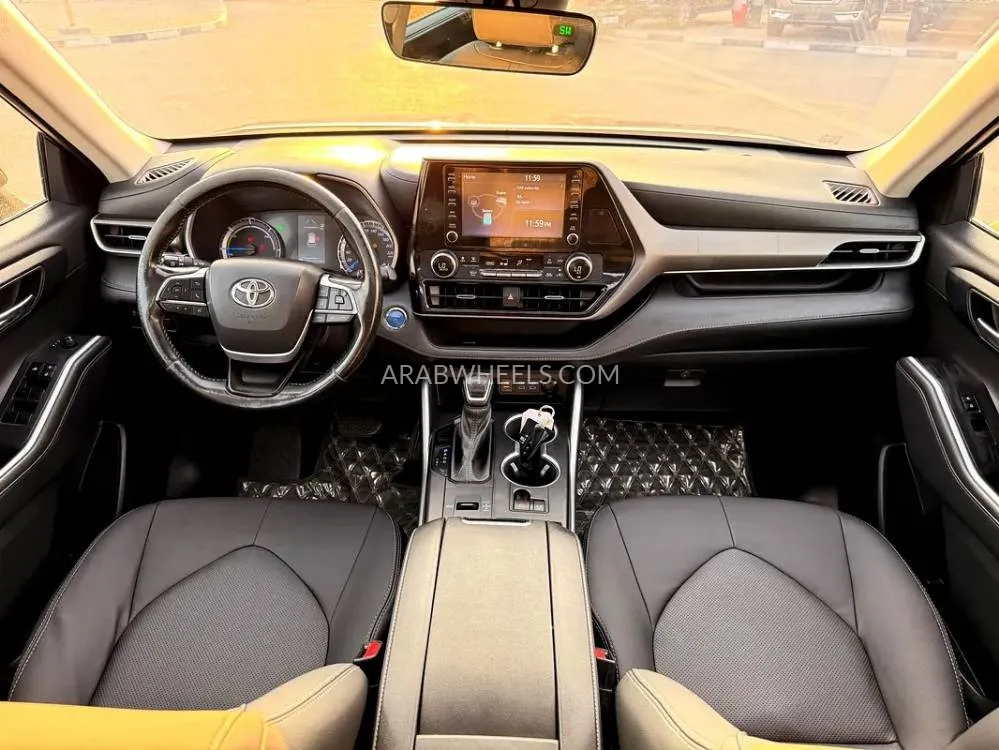 تويوتا جراند هايلاندر 2022 for Sale in دبي Image-20