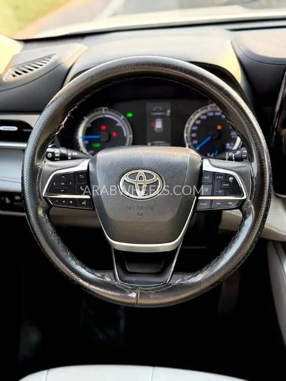 تويوتا جراند هايلاندر 2022 for Sale in دبي Image-20
