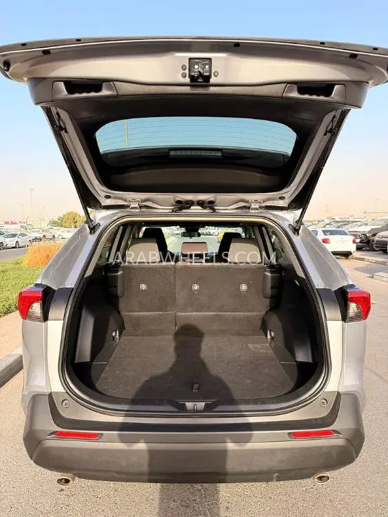 تويوتا راف 4 2024 for Sale in دبي Image-8