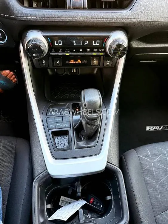 Toyota Rav4 2024 for Sale in Dubai Image-20