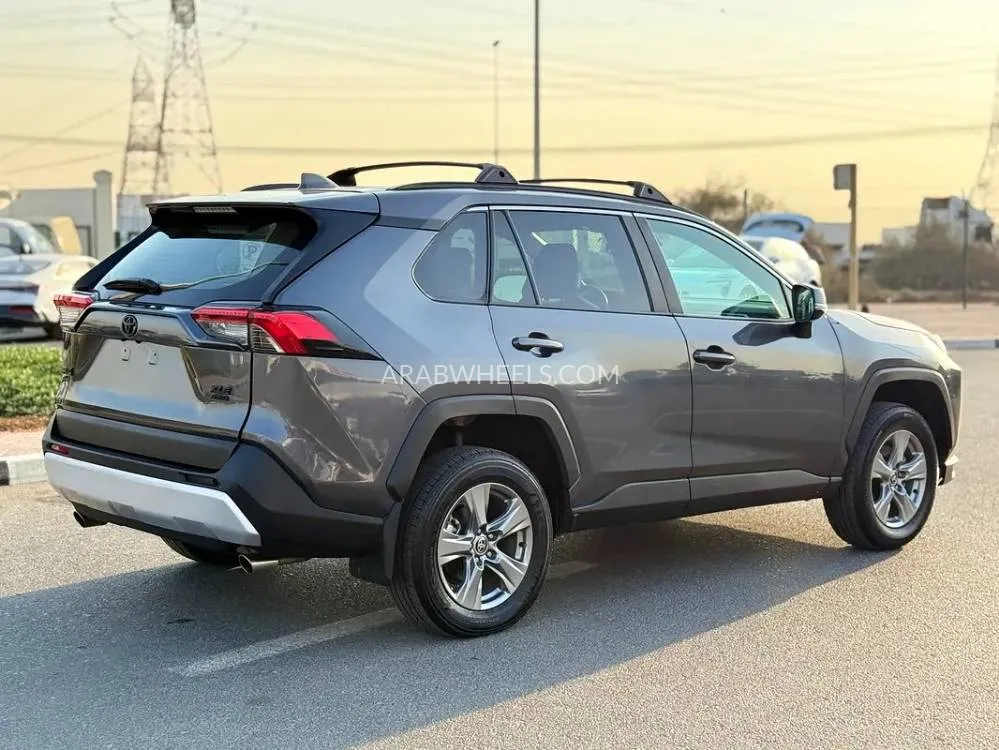 تويوتا راف 4 2025 for Sale in دبي Image-7