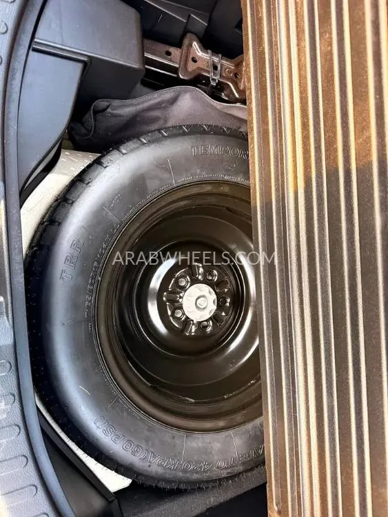 Toyota Rav4 2016 for Sale in Dubai Image-11