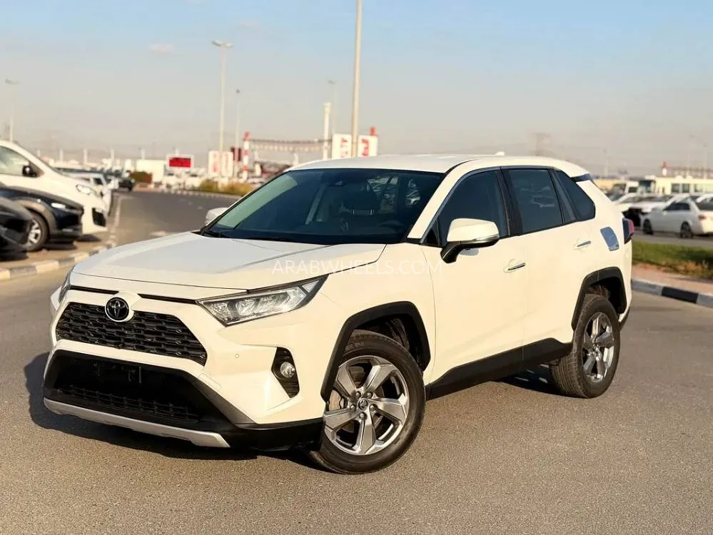 Toyota Rav4 2019 for Sale in Dubai Image-3