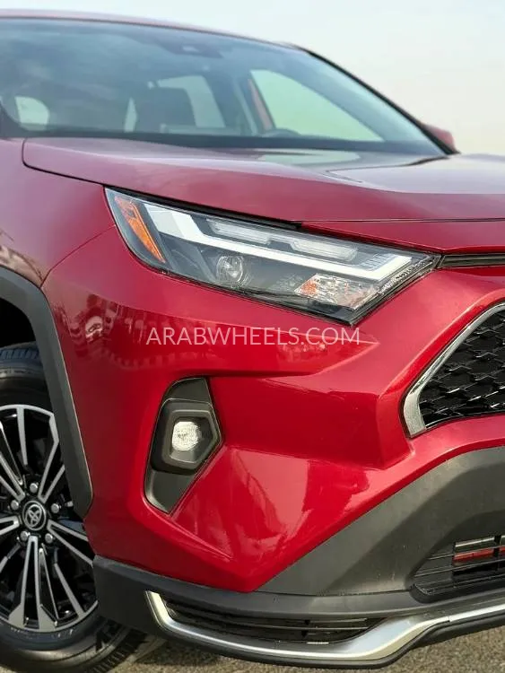 تويوتا راف 4 2023 for Sale in دبي Image-16