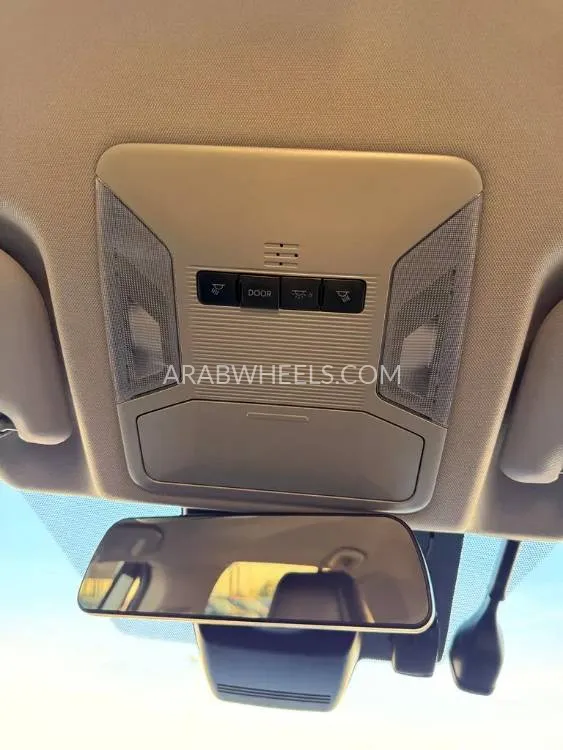 تويوتا راف 4 2023 for Sale in دبي Image-11