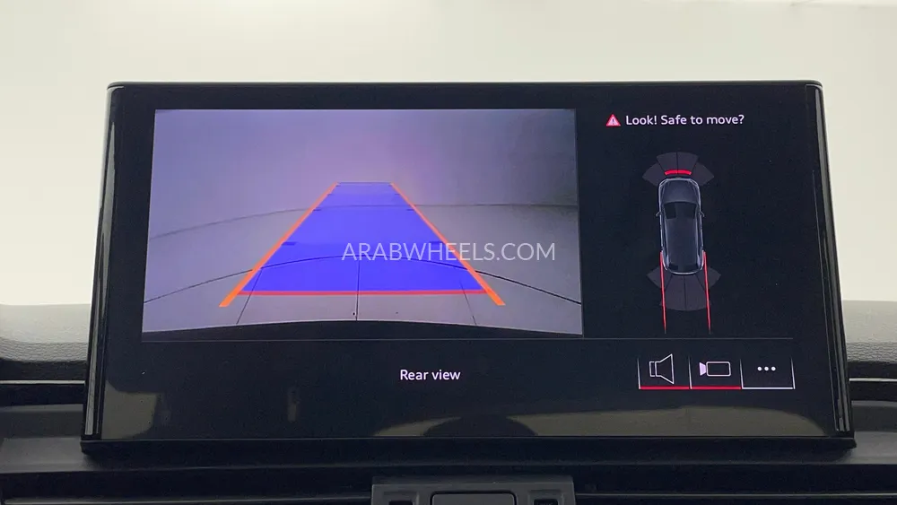 Audi Q5 2024 for Sale in Dubai Image-16