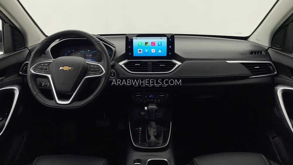 Chevrolet Captiva 2023 for Sale in Dubai Image-12