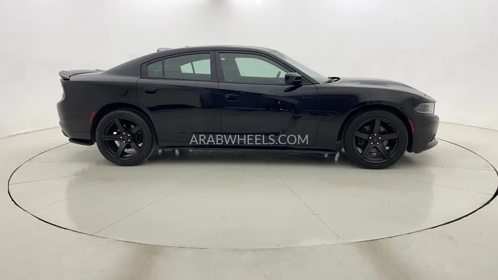 Dodge Charger 2018 for Sale in Dubai Image-2
