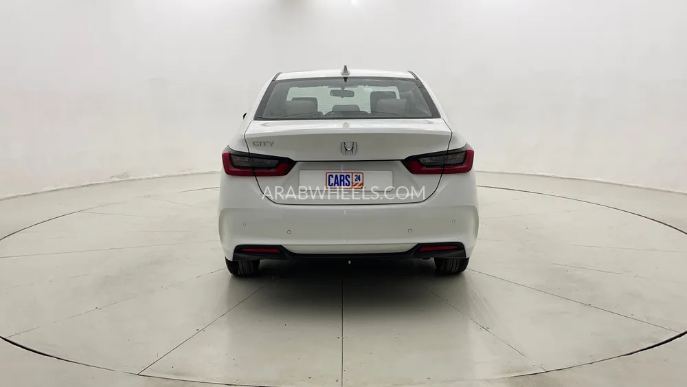 Honda City 2024 for Sale in Dubai Image-4