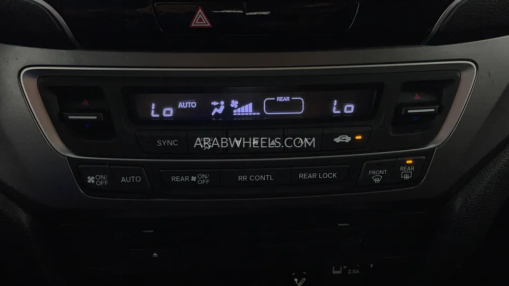 Honda Pilot 2019 for Sale in Dubai Image-44