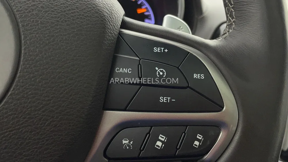 Jeep Grand Cherokee 2019 for Sale in Dubai Image-20