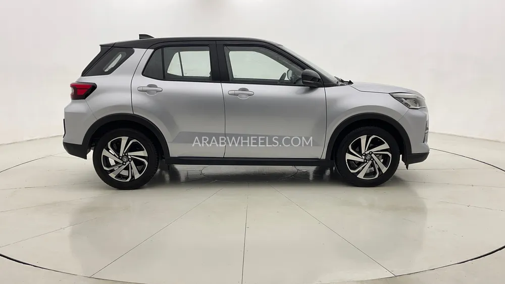 تويوتا رايز 2024 for Sale in دبي Image-2