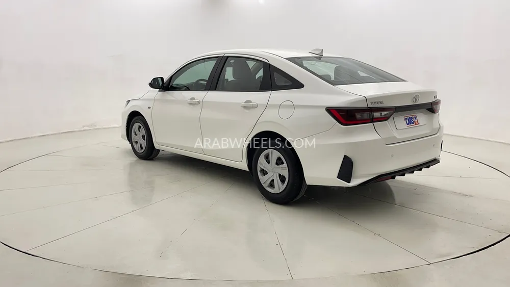 تويوتا يارس 2024 for Sale in دبي Image-5