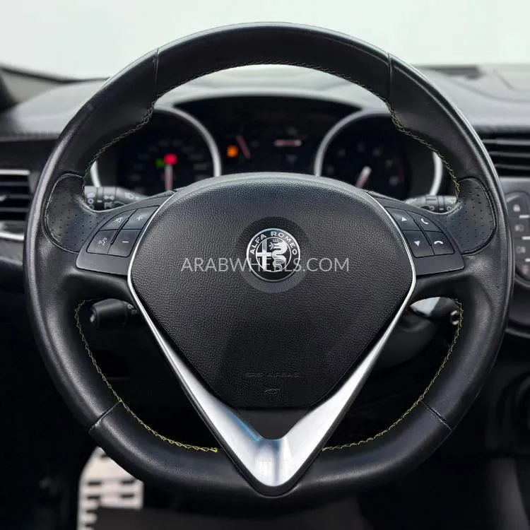 Alfa Romeo Giulietta 2021 for Sale in Dubai Image-11