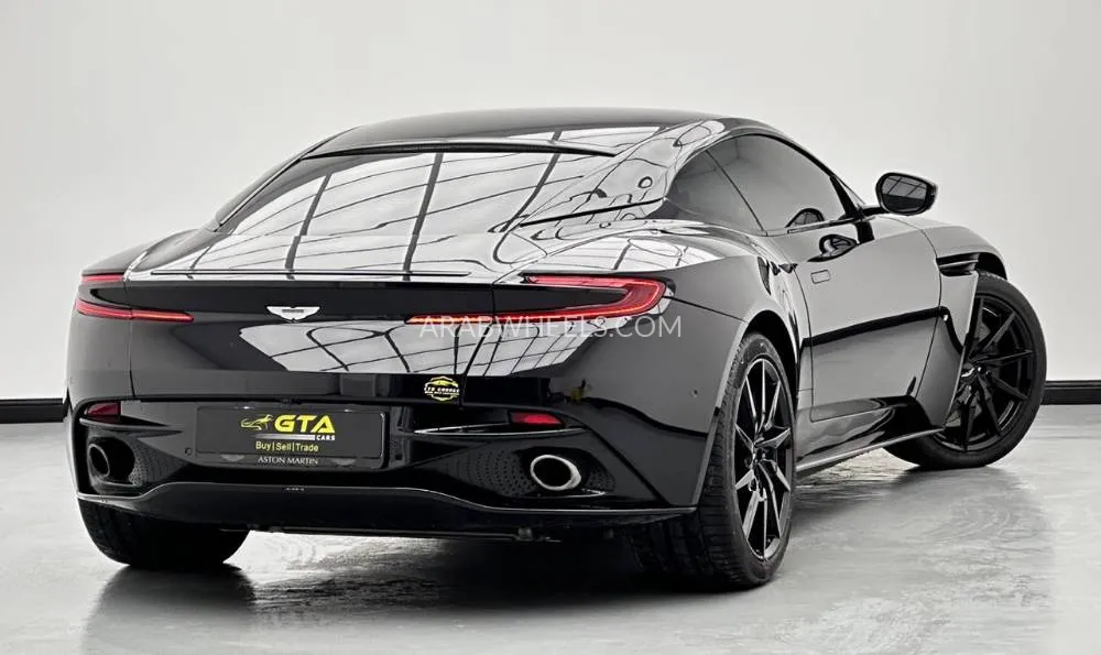 Aston Martin DB11 2017 for Sale in Dubai Image-4