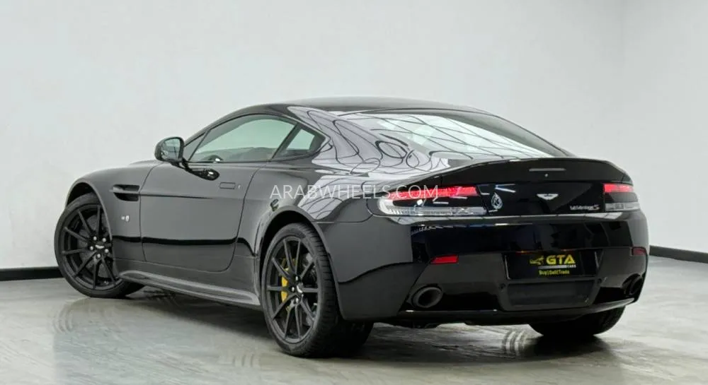 Aston Martin Vantage 2014 for Sale in Dubai Image-6