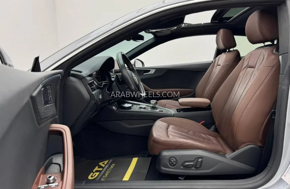 Audi A5 2019 for Sale in Dubai Image-10