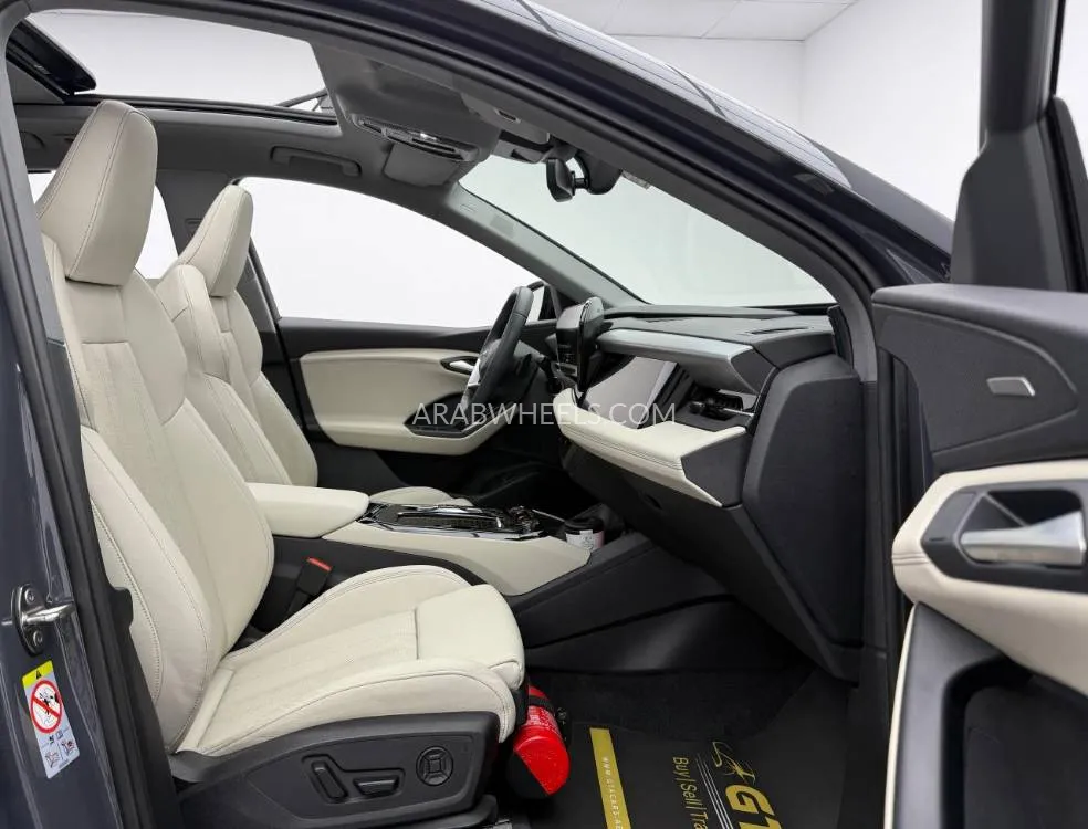 Audi Q6 e-tron 2025 for Sale in Dubai Image-9