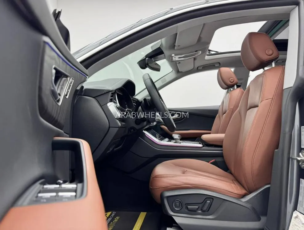 Audi Q8 2023 for Sale in Dubai Image-11