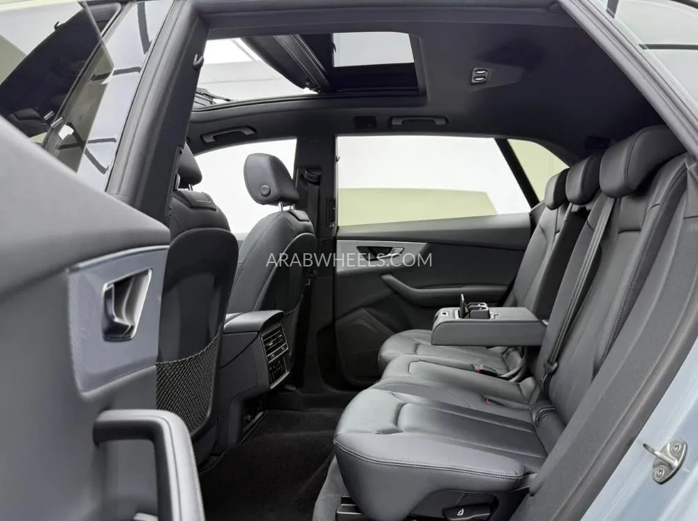 Audi Q8 2023 for Sale in Dubai Image-16