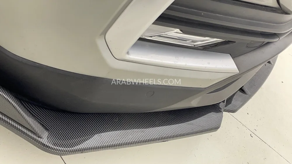 Chevrolet Captiva 2023 for Sale in Dubai Image-30